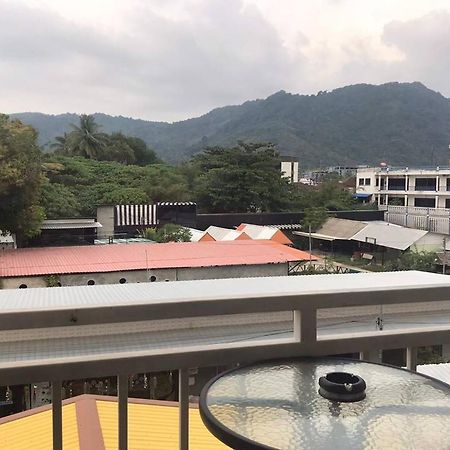 Hotel Praew Mansion Kamala Exteriér fotografie